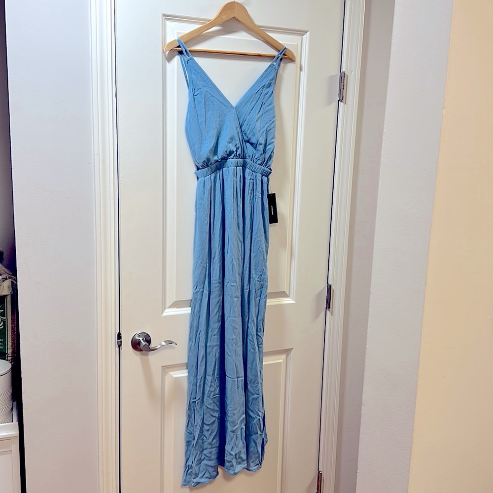 NWT Lulu’s Lost in Paradise Slate Blue Strappy Open Back Maxi Dress